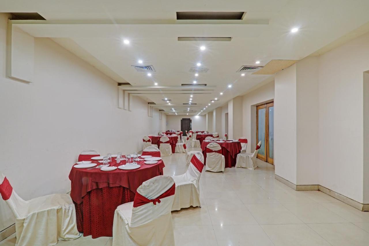Townhouse Oak Hotel Shelter Lucknow Exterior foto